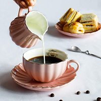 8 oz Royal porcelaine Tasses à Thé et Soucoupes avec Bordure Dorée et Boîte-Cadeau