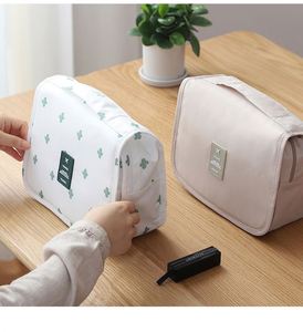 Sac de maquillage unisexe de haute qualité avec logo personnalisé, en polyester, organiseur de voyage pour cosmétiques, trousse de toilette suspendue pour salle de bain - Product Image 5