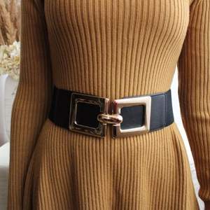 Ceintures de taille en or élastiques larges et extensibles avec grande <span class=keywords><strong>boucle</strong></span> en alliage doré pour accessoires de mode pour femmes - Product Image 2