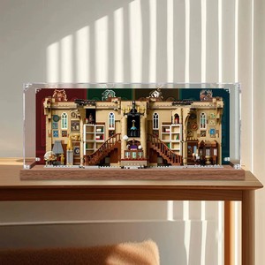 Vitrina Acrílica para la Oficina de <span class=keywords><strong>Dumbledore</strong></span> (76478) con Panel de 2mm/3mm de Grosor, Estilo Caricatura Adorable, Transparente y a Prueba de Polvo - Product Image 1