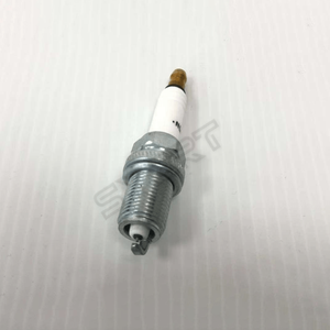 Bujía de encendido de motor de alta calidad NLP100290 0K55818110 para RANGE ROVER L322 4,2 4,4 05-09 - Product Image 1