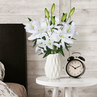 5 têtes de lys artificiels, longues tiges, bouquet de lys au toucher réel pour la maison, l'hôtel, l'arrangement floral, la décoration de fête, le cimetière