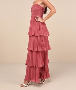 Vente en gros de <span class=keywords><strong>robe</strong></span> de soirée personnalisée en mousseline de soie légère sans bretelles, <span class=keywords><strong>robe</strong></span> de <span class=keywords><strong>demoiselle</strong></span> <span class=keywords><strong>d</strong></span>'<span class=keywords><strong>honneur</strong></span> plissée à superpositions pour femmes - Product Image 4