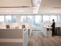 Table en tissu d'acier de poste de travail de cabine moderne de haute qualité avec la conception basse de cloison de bureau