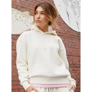 Sudadera con Capucha para Mujer, Mercancía Sostenible - Product Image 1