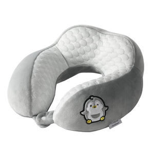 Oreiller de voyage portable en forme de U, design pingouin gris, pour la sieste au bureau, 28x26x14cm, en polyester - Product Image 3