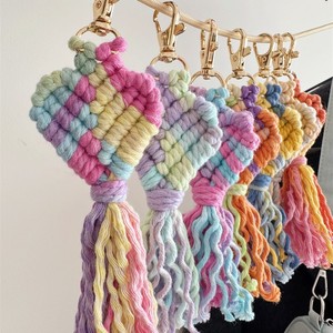 En gros Porte-clés Cœur en Macramé en Coton, Fait Main, Tressé, Style Bohème, Pendentif de Sac - Product Image 4