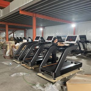 Cinta de correr comercial de alta calidad, para entrenamiento corporal fuerte, con función Calórica - Product Image 2