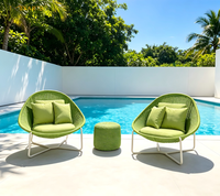 Ensemble de meubles de salon de jardin modernes avec chaise longue ronde en osier tressé et structure métallique pour balcon et terrasse