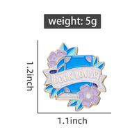 Nouveaux designs de badges et épingles à revers en émail souple, style dessin animé, motif fleur violette, gaufrés, pour les amateurs de livres et de lecture, objets de collection, vente en gros