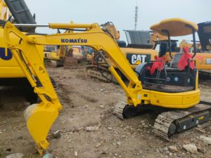 Komatsu Pc35 Mini pelle sur chenilles de 3 tonnes d'occasion avec moteur et pompe à chenilles en caoutchouc Modèle 2022 Godet de 0.12m Utilisation commerciale - Product Image 6