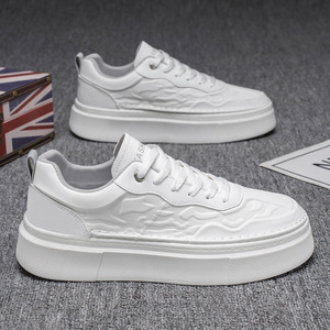 Baskets tendance pour hommes, chaussures de sport épaisses blanches, chaussures plates de skateboard, chaussures décontractées, chaussures en cuir de créateur à la mode - Product Image 2