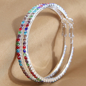 Orecchini a Cerchio Minimalisti Scintillanti per Donne, Eleganti Gioielli Rotondi alla Moda - Product Image 2