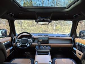 Coche USADO 2023 USADO Defenders <span class=keywords><strong>110</strong></span> AWD Altamente equipado LHD RHD Volante a la izquierda - Product Image 5