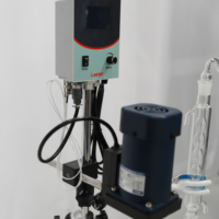 Lab1st Réacteur discontinu en verre chimique chemisé de petit laboratoire 1l