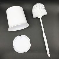 Brosse de toilette discrète avec rangement intégré : une brosse de toilette creuse et sécurisée