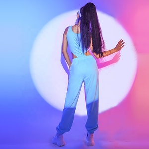 Traje de poliéster para <span class=keywords><strong>mujer</strong></span> adulta, estilo deportivo, para práctica de danza del vientre, jazz, danza, disfraz de bar nocturno, Gogo, <span class=keywords><strong>bailarina</strong></span> principal, accesorio promocional para negocios - Product Image 4