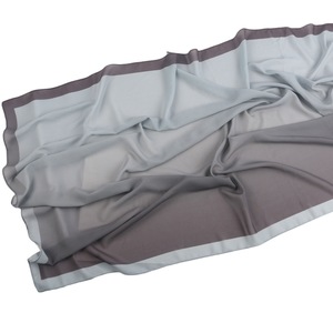 Hijab long en mousseline respirante de style coréen islamique, châle pour femmes musulmanes, écharpe premium dégradée ombrée, protection solaire toutes saisons - Product Image 3