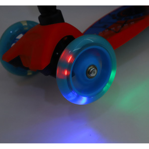Trottinette pour enfants, roues clignotantes réglables en hauteur, 3 roues pliables, pour enfants de 3, 6, 7, 14 ans - Product Image 5