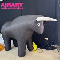 Costume de combat de taureau gonflable d'approvisionnement direct d'usine, costume de taureau de dessin animé d'animal de marche réaliste gonflable géant pour le spectacle, affichage