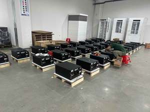 Batterie lithium-ion industrielle 25 kW 30 <span class=keywords><strong>kWh</strong></span> rack Lifepo4 prête à être expédiée Batteries solaires 100Ah 200Ah Conteneur de stockage d'énergie - Product Image 5