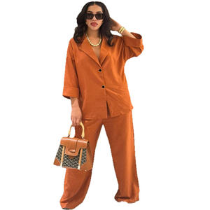 Оптовая продажа: Новинка лета 2025 – модный элегантный повседневный женский костюм: рубашка с отложным воротником и прямые брюки с высокой талией. - Product Image 5