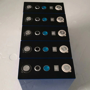 Batería de Iones de Sodio Prismática de Grado A, 3.1V 210Ah 200Ah, Celda de Batería de Litio de 3.2V para Almacenamiento de Energía Solar Doméstica, RV y Marino - Product Image 5