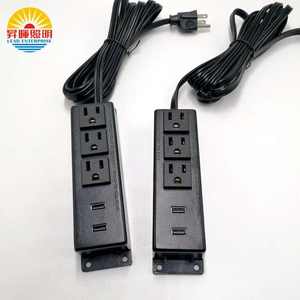Dongguan Factory Desktop Under Desk Power Strip d'extension avec 3/2 prises 2A/1C Ports USB 110V-250V Câble de 1.8m pour les États-Unis et le Canada - Product Image 3