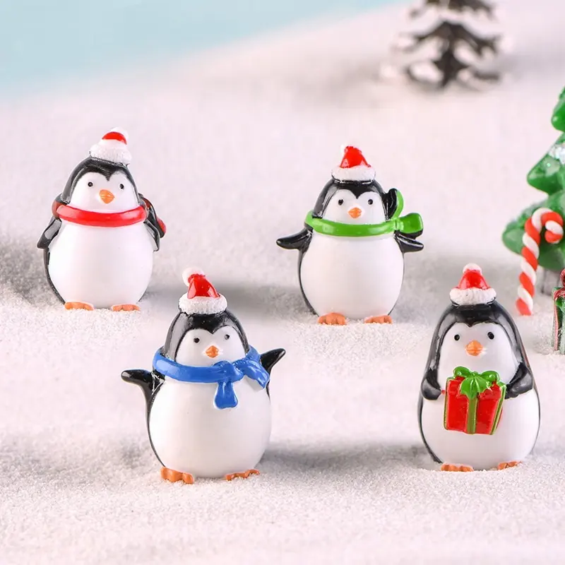 Natale carino piccolo pinguino Micro paesaggio decorazione portachiavi ciondolo piccolo animale 3D in miniatura