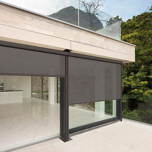 Persianas enrollables motorizadas de aluminio KAKADU modernas, a prueba de viento e impermeables, con cremallera, lisas, horizontales, para exteriores, integradas. - Product Image 1