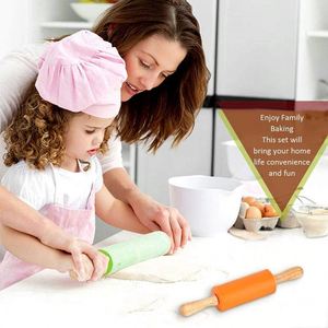 Rouleau à pâtisserie mini en silicone pour pâte à pizza, surface antiadhésive, manche en bois, pour fondant et pâtisseries - Product Image 2