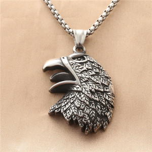 Yunnique – collier avec pendentif tête d'aigle en acier inoxydable pour hommes, Style Punk rétro, Design géométrique, 19063 - Product Image 1