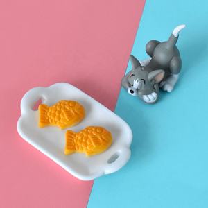 Cabujones de resina con forma de galletas de pescado, alimentos en miniatura, de base plana, para manualidades, decoración, adorno y accesorios DIY - Product Image 5