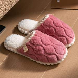 Chaussons d'intérieur pour femmes, durables, tendance, en fourrure épaisse et moelleuse, doux et confortables, vente en gros, fournisseur de choix - Product Image 5