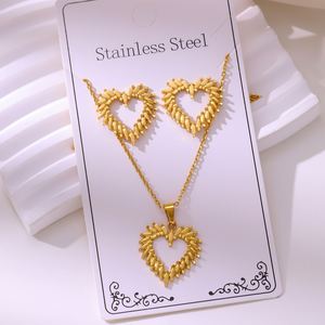 Conjunto de Joyería de Acero Inoxidable Chapado en Oro para Mujer, Collar con Colgante de Corazón y Aretes, para Fiestas, Compromisos, Aniversarios, Regalos - Moderno - Product Image 5