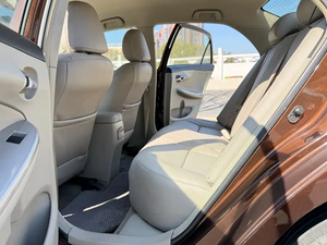 <span class=keywords><strong>Auto</strong></span> d'Epoca 2013 Edizione Speciale 1.6L Automatica GL, <span class=keywords><strong>Auto</strong></span> Familiare, Usato di Alta Qualità ed Economico, Basso Consumo di Carburante - Product Image 3