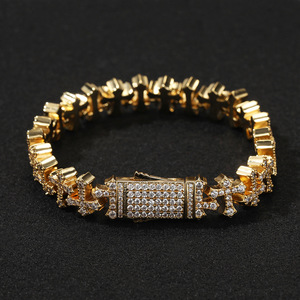 Pulseira de Design Único da Moda com Corrente Cruzada, Estilo Hip-Hop, Luxuosa com Zircônia Micro Pavimentada para Homens e Mulheres - Product Image 2