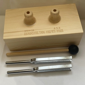 Juego de diapasones de resonancia de 432 Hz y 528 Hz al por mayor con base amplificadora de madera maciza, instrumento de terapia de vibración para meditación - Product Image 5