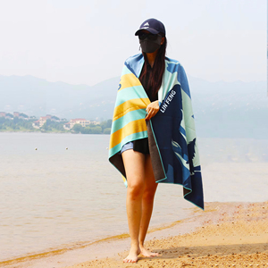 Biểu Tượng Tùy Chỉnh In Sợi Nhỏ Da Lộn Khăn Cho Bãi Biển Phòng Tập Thể Dục Thể Thao Khăn Chống Cát Số Lượng Lớn Nhựa Tái Chế Vật Liệu Bãi Biển Khăn - Product Image 6