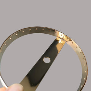 Lustre Suspendu Acrylique Français Moderne de Luxe, Grand et Long, Rond, à LED pour Haut Plafond, avec Petits Cristaux, Doré ou Argenté - Product Image 5