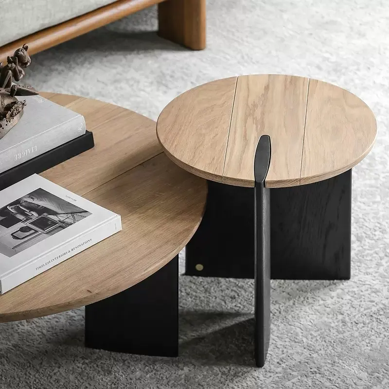 विशिष्ट डिजाइन तीन पैर लकड़ी दौर टेबल देहाती ठोस लकड़ी कॉफी टेबल सेट लकड़ी के घमंड टेबल