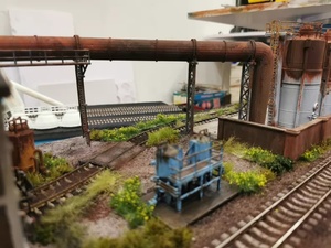 HO Scale 1:87 Industrial Train Display Base Chemical Factory Scene W/Dead-end Track Fits <strong>Faller</strong> 80x32cm - Product Image 2