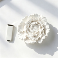 Diffuseur d'huiles essentielles en céramique, fleur de pivoine blanche en porcelaine faite à la main, parfumée pour voiture, vente en gros