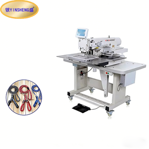 Machine à coudre industrielle électronique programmable à lit plat, à moteur unique, à engrenages, informatisée, haute vitesse, pour la couture de dessus de chaussures en cuir - Product Image 3