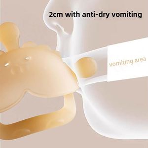 Anneau de dentition apaisant en silicone souple de qualité alimentaire sans BPA, en forme de petit lion, pour bébés unisexes dès 3 mois - Product Image 4