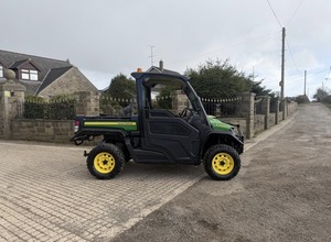 รถอเนกประสงค์ John Deere RTV 125 ซีซี เบนซิน/ดีเซล 2 สูบ เกียร์อัตโนมัติ ขับเคลื่อน 4 ล้อ สำหรับงานหนัก ใช้งานนอกถนน - Product Image 2