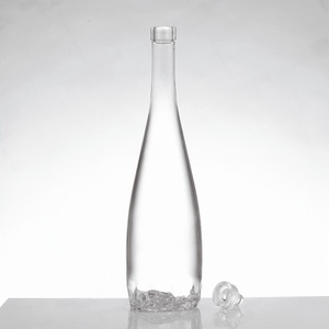 Bán Buôn 700Ml Sang Trọng Trong Suốt Rỗng Chai Thủy Tinh Sang Trọng Nút Chai Niêm Phong Cho <span class=keywords><strong>Vodka</strong></span> Gin Tinh Thần Trắng Cho Quần Áo Thương Hiệu - Product Image 2