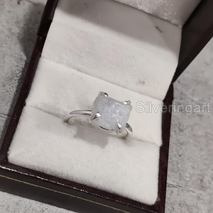 Bague pour femme en pierre de lune arc-en-ciel naturelle, pierre de naissance de juin, sertie à griffes, bijoux faits à la main, bague en argent sterling 925 - Product Image 1