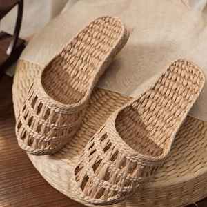 Pantuflas de Paja Tejidas a Mano, Ecológicas, de Hierba Natural, para Interiores, Transpirables, Sandalias de Spa para Hotel y Uso Doméstico - Product Image 6
