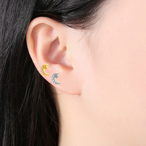 Boucles d'oreilles clous en titane F136, forme animal, polies, pour piercing d'oreille, certifiées ASTM - Product Image 2